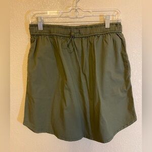 NWT Sundry by Evereve Woven Sunday Skirt, Army, Size 2 (M 8-10)